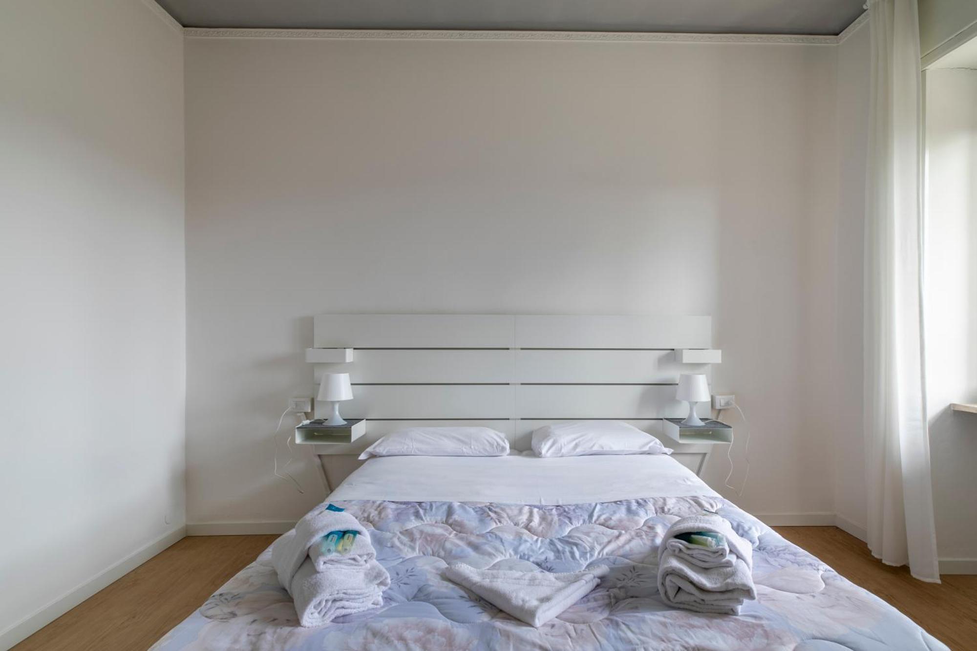 Apartamento Casa Graziella - A 2 Passi Dal Centro E Stazione Di *